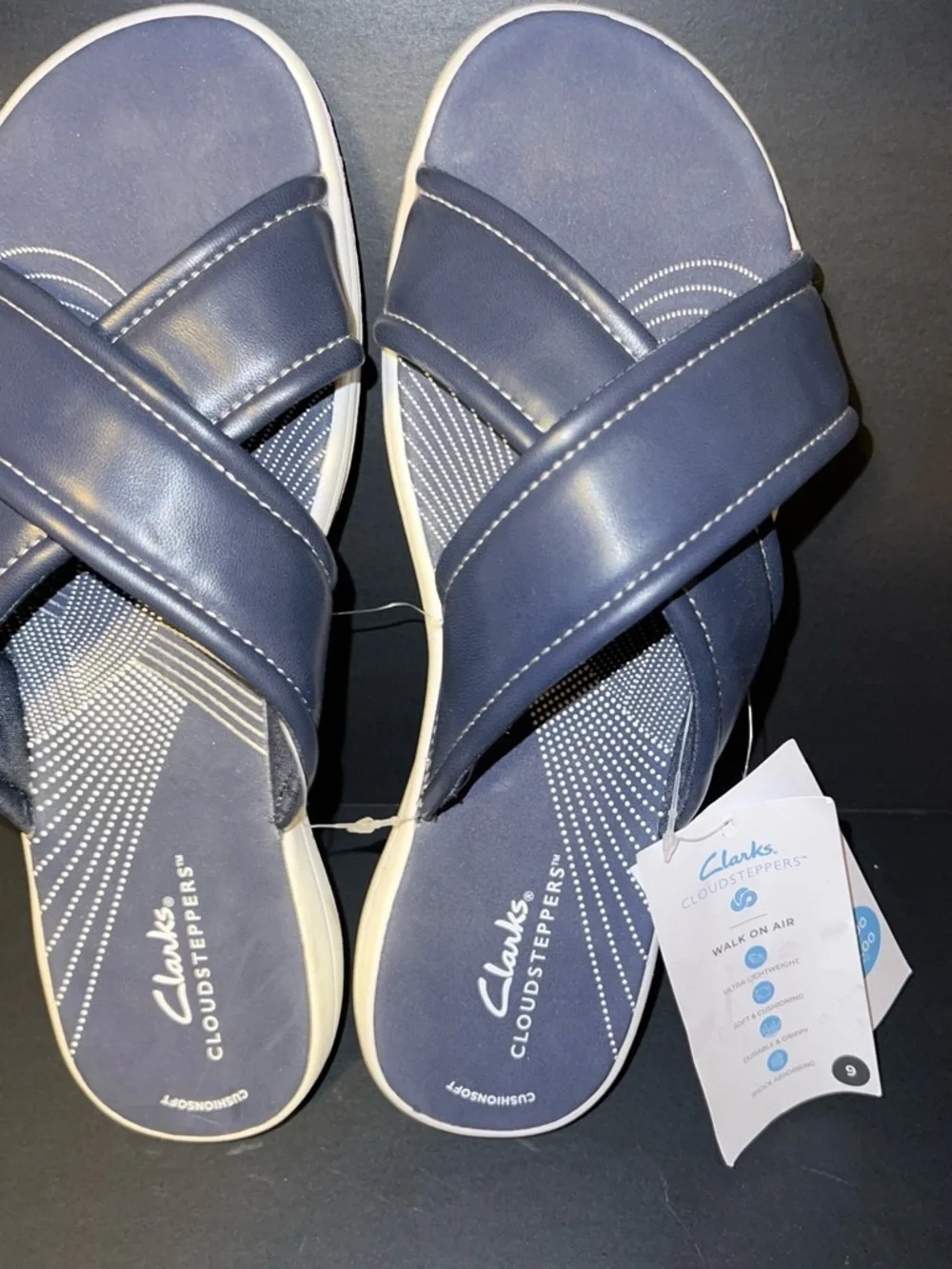 Clarks Men's Navy Cross-Strap Cloudsteppers Sandals
